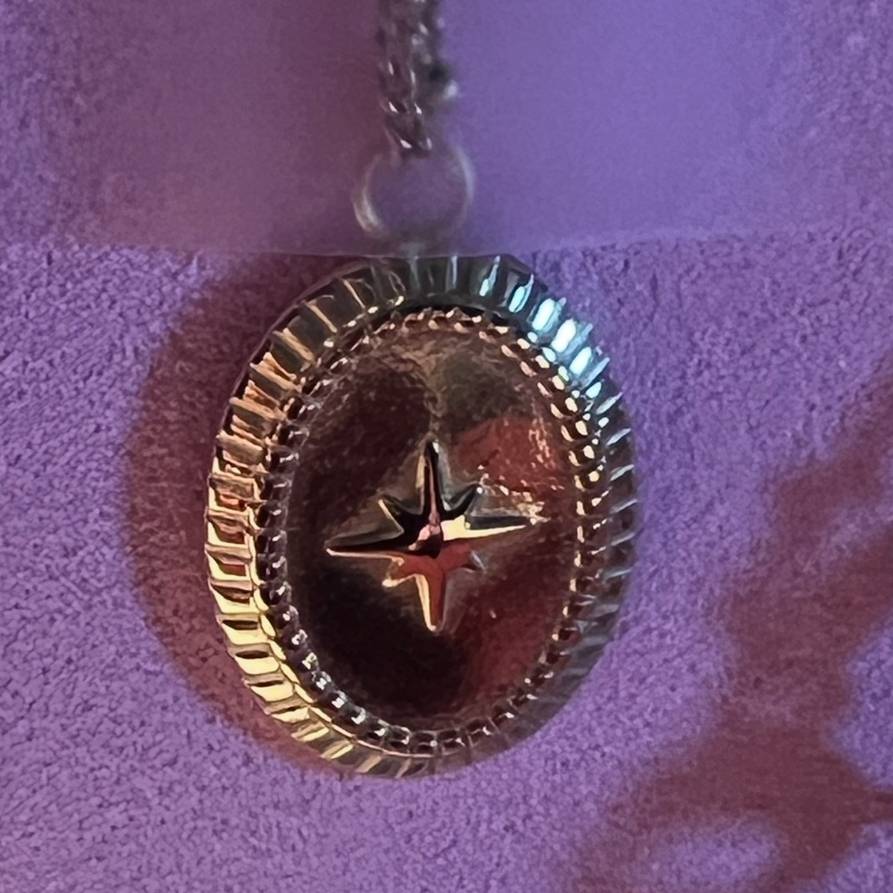Gold Geometric Star Necklace with Ornate Frame